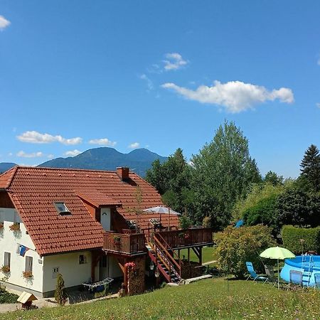 Apartment Rozika Slovenj Gradec Exteriör bild